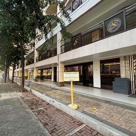 Extremeli Suites Manila Powered By Cocotel Εξωτερικό φωτογραφία