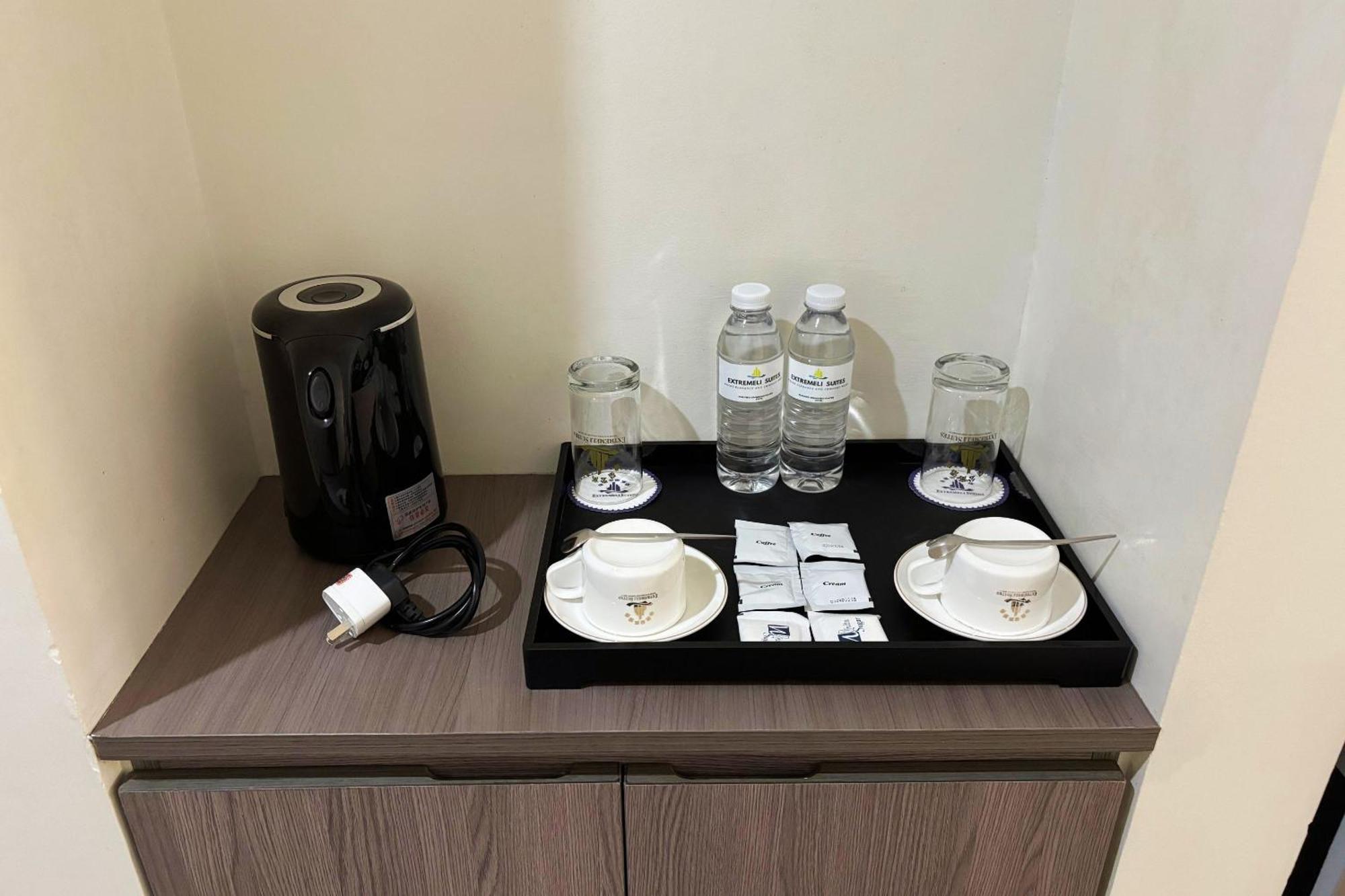 Extremeli Suites Manila Powered By Cocotel Δωμάτιο φωτογραφία