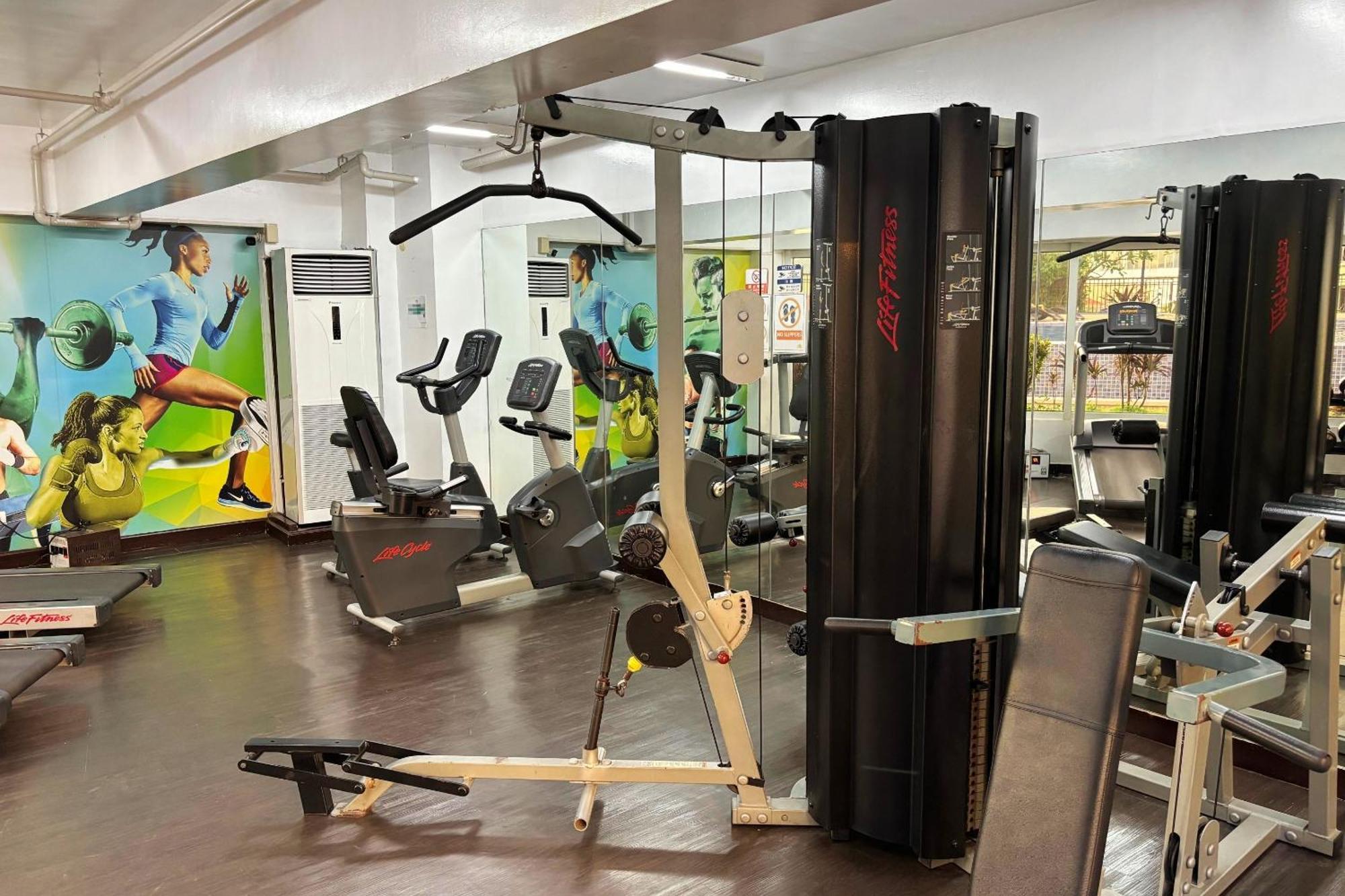 Extremeli Suites Manila Powered By Cocotel Εξωτερικό φωτογραφία