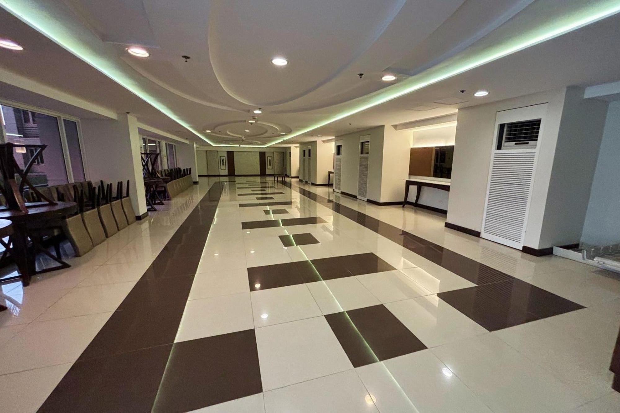 Extremeli Suites Manila Powered By Cocotel Εξωτερικό φωτογραφία