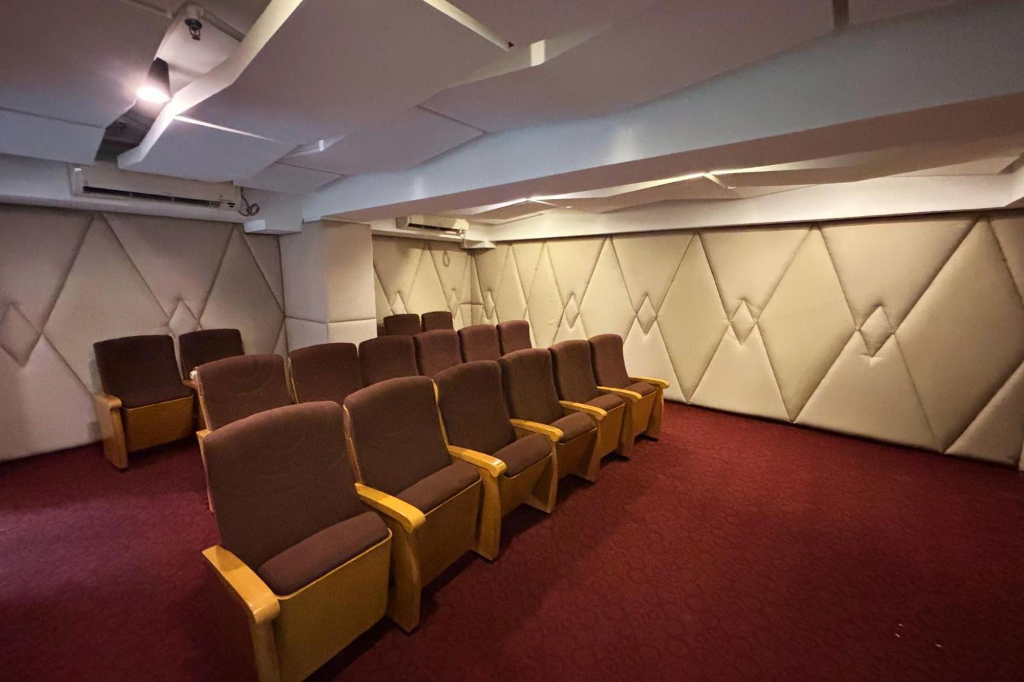 Extremeli Suites Manila Powered By Cocotel Εξωτερικό φωτογραφία